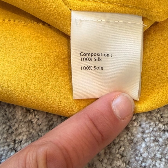 3.1 Phillip Lim Womans Mustard Yellow 100% Silk Top Flutter Sleeves Size 6 - Picture 7 of 16